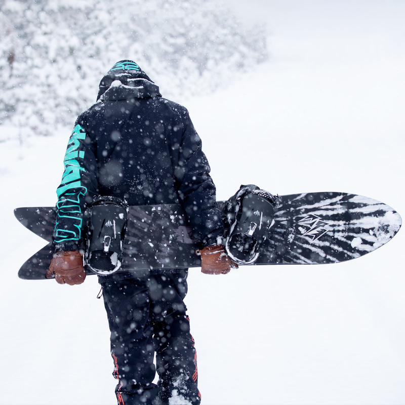 Jones Snowboards | Storm Wolf 2022 | Prime Snowboarding