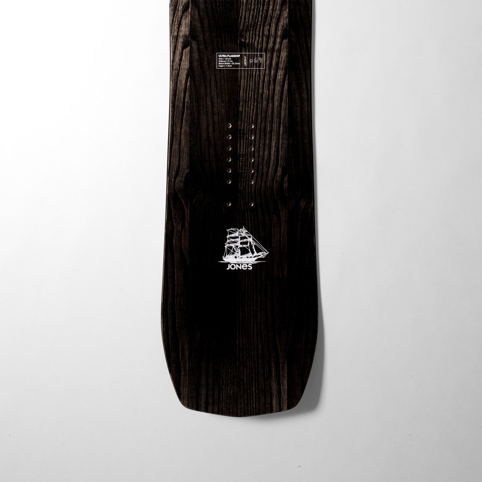 Jones Snowboards | Ultra Flagship 2022 | Prime Snowboarding